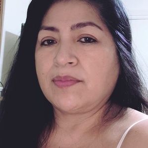 Meet your Posher, Arminda